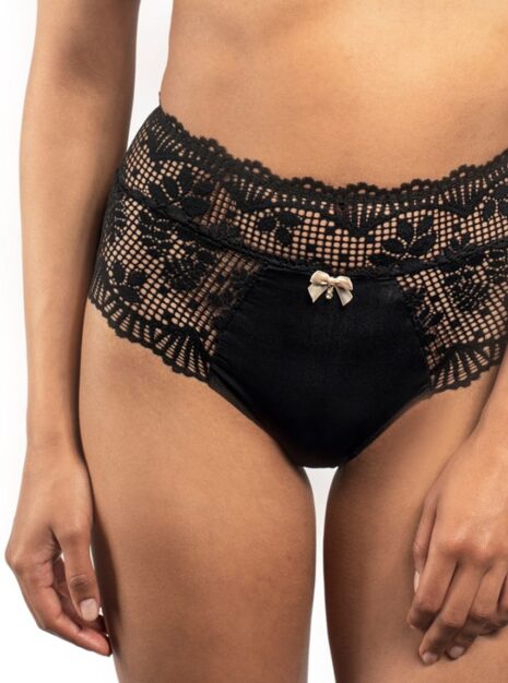 ProductClassic High-Waisted Birefs DM-6317