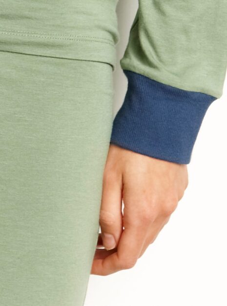 ProductTwo-Piece Women’s Pajamas DP-S03