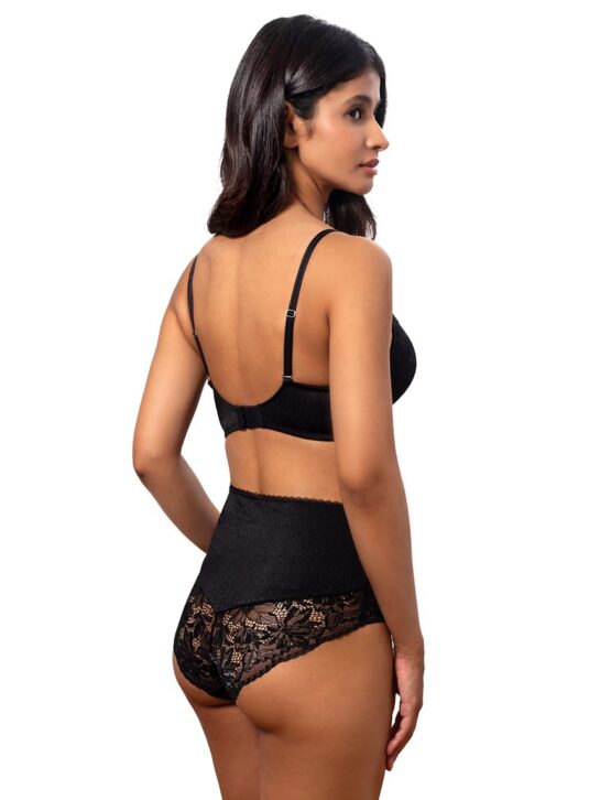 Produkt: Wysokie Majtki Koronkowe Classic Plus DM-6328