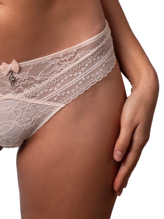 Produkt: Koronkowe Majtki Brazyliany Full DM-6342